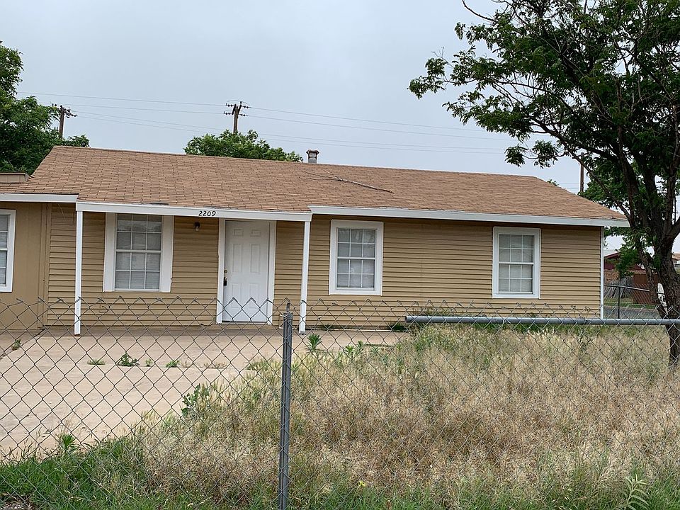 1st image of 2209 E 29th St