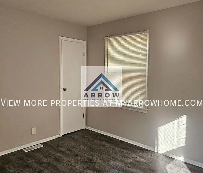 10116 Cloverdale Dr — Photo 13