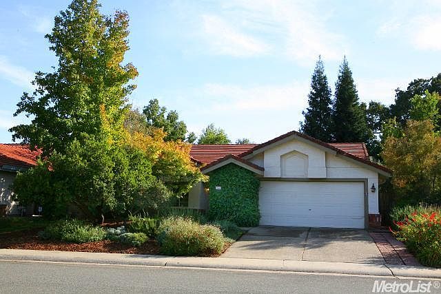 1st image of 1409 Hurlston Way