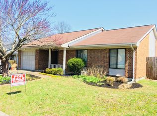 1504 Springfield Dr, Lexington, KY 40515