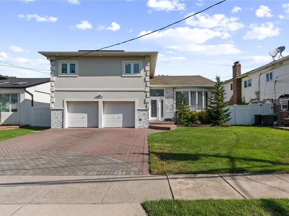 673 Jackie Lane, Baldwin, NY 11510