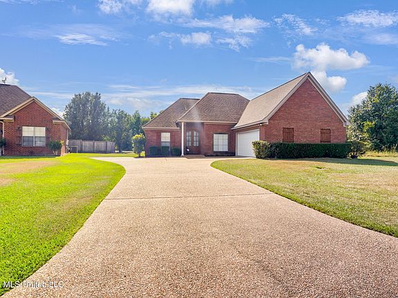 2nd image of 2159 Crossbridge Blvd