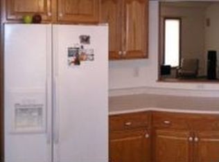 1752 Matthew Ct, Saint Joseph, MI 49085