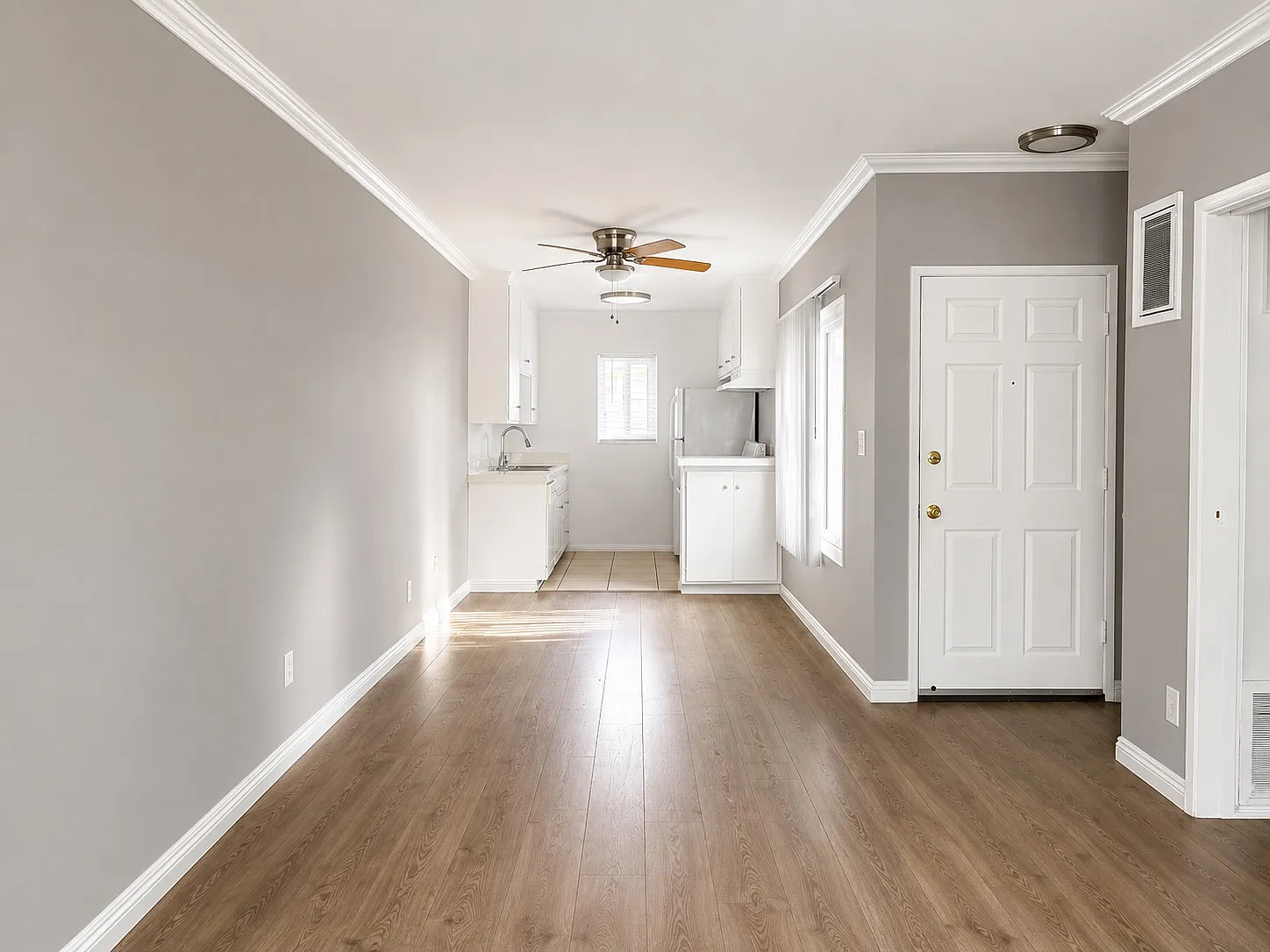 1 bed, 700 sqft, $2,195 — Photo 2