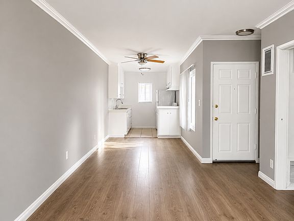 2nd image of 2150 N Beachwood Dr APT 7