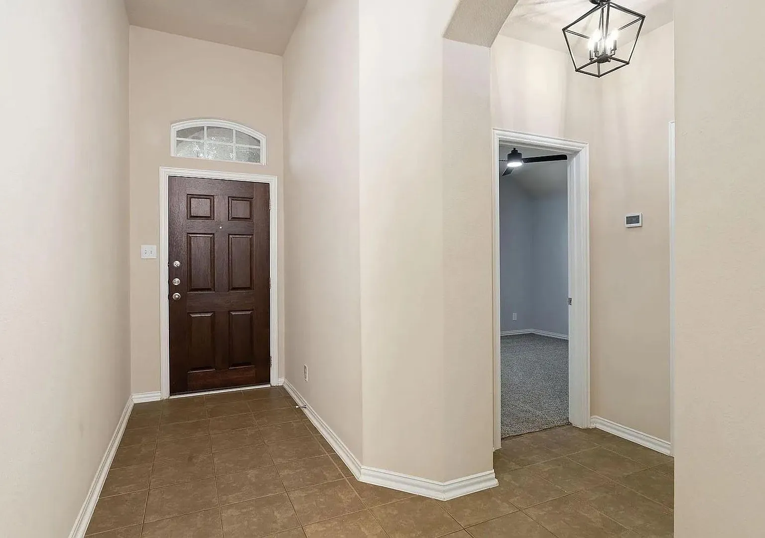 For Lease | 3 Bed, 2 Bath |2,365 Sq Ft | Stone Creek Ranch | — Photo 4