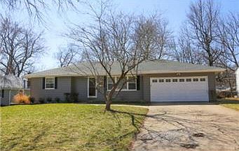 1st image of 7806 Pawnee Dr