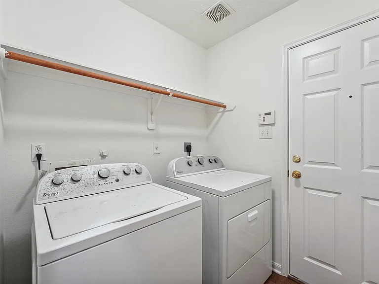 407 Mystic Trail Loop — Photo 14