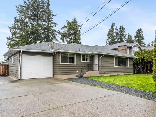 9269 Carleton St, Chilliwack, BC V2P 6E1