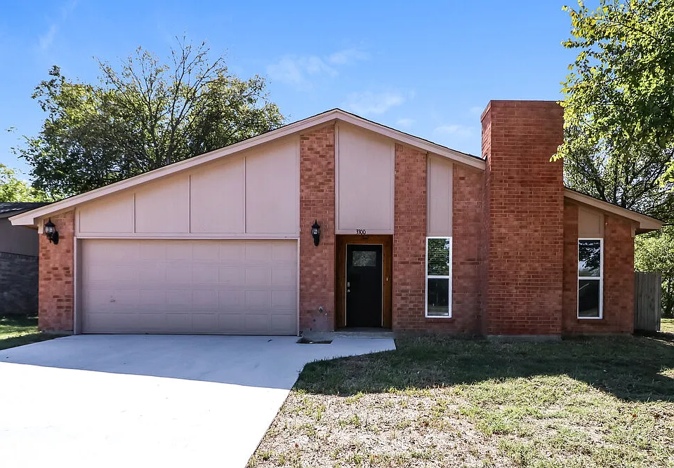 3300 Chalmette Ct