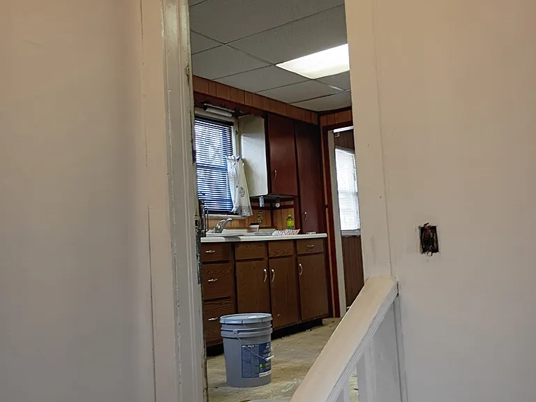2215 Lincoln Ave — Photo 15