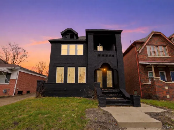 16188 Lawton St, Detroit, MI 48221