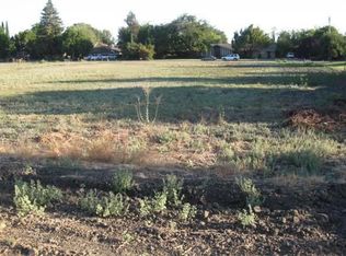 1325 Oliver St, Dos Palos, CA 93620