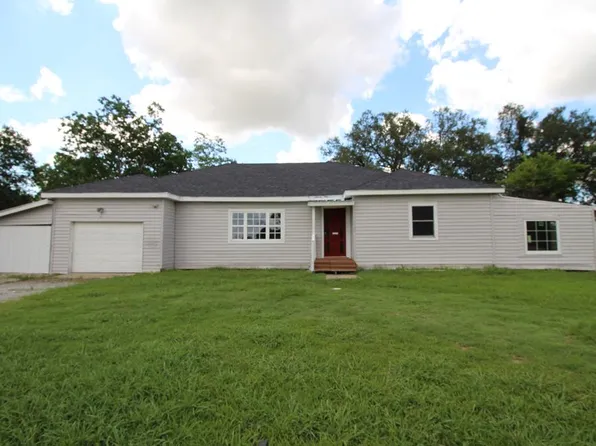 4220 32nd St, Port Arthur, TX 77642