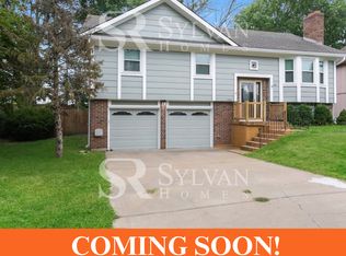 15001 W 94th Ter, Lenexa, KS 66215