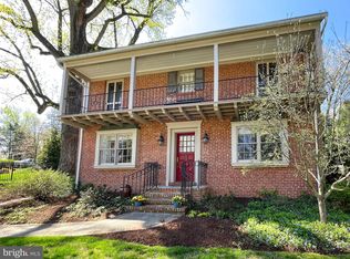 10 Murray Hill Cir, Baltimore, MD 21212