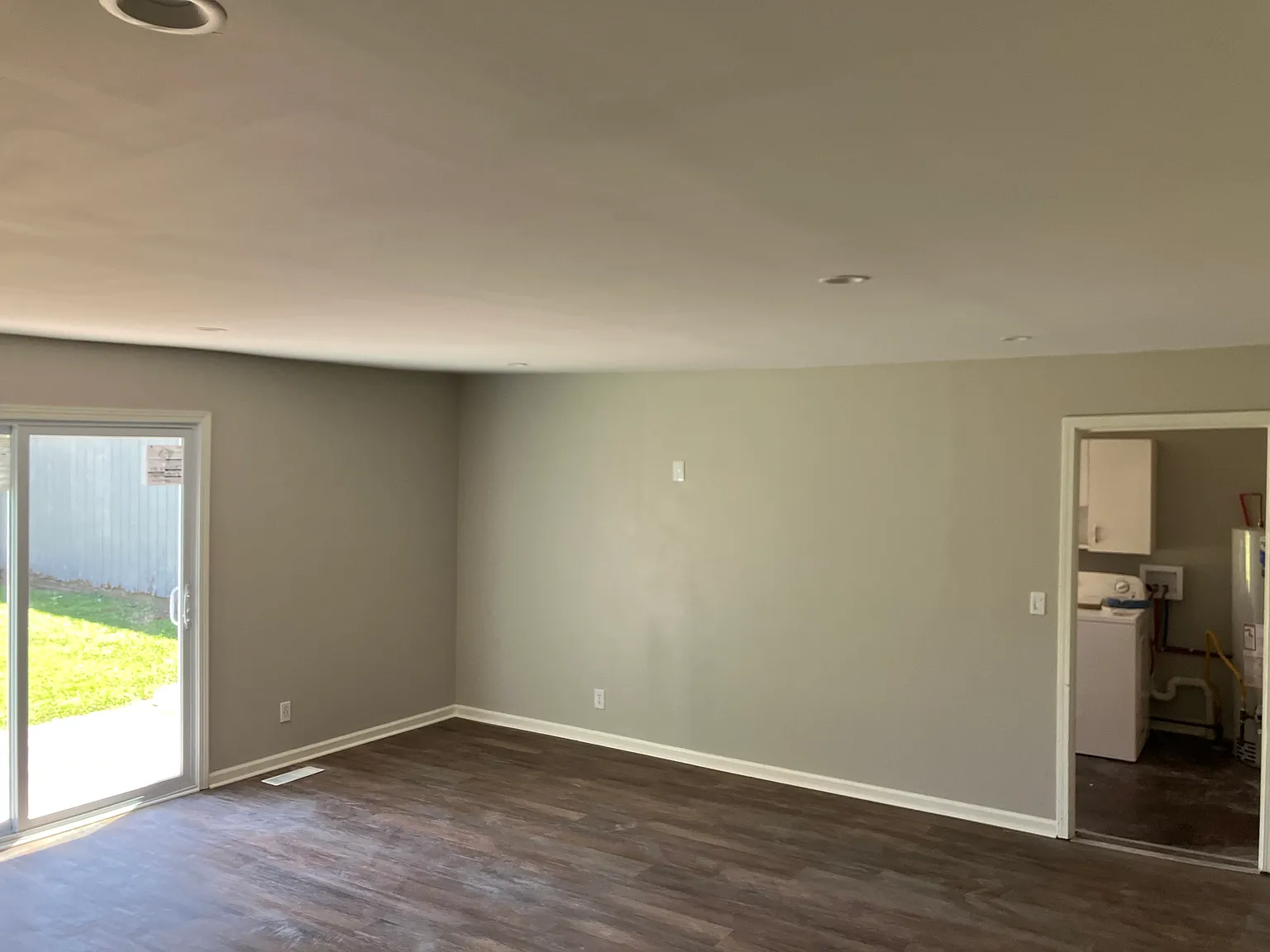 2 bed, 1220 sqft, $1,600 — Photo 4