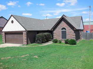 7580 Coral Meadows Dr, Southaven, MS 38671