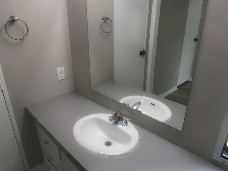 6803 Waters Ave — Photo 9