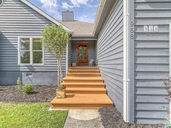 958 Carmel Dr, Charleston, SC 29412