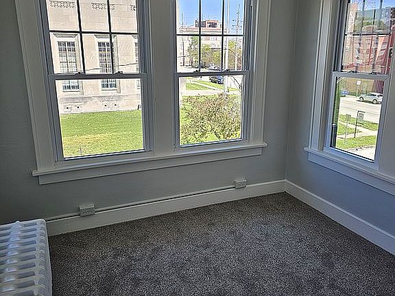 3rd image of 225 W William St