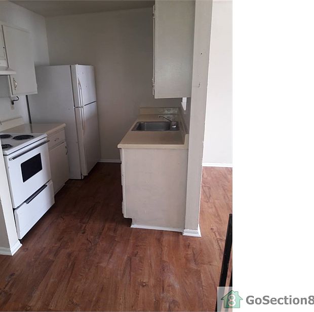 2nd image of 227 Deerwood Dr APT 80
