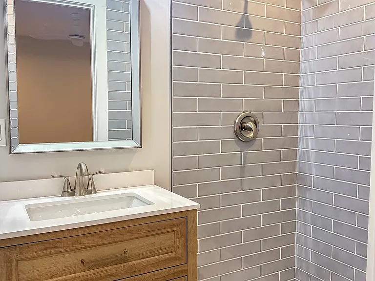 1079 N Shadow Dr — Photo 19