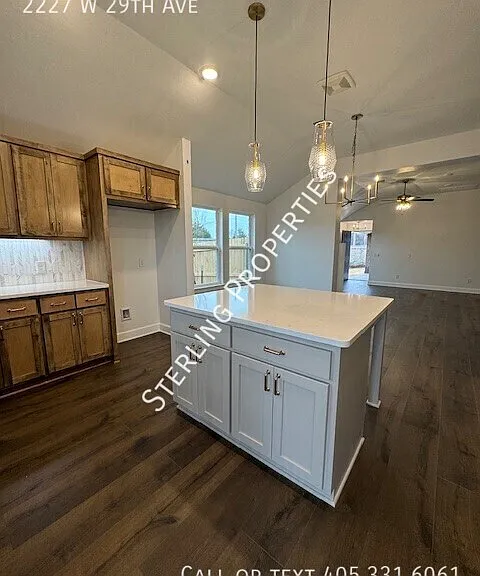 2227 W 29th Ave — Photo 19