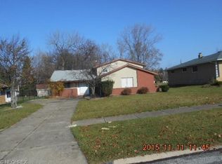 4016 Stary Dr, Parma, OH 44134