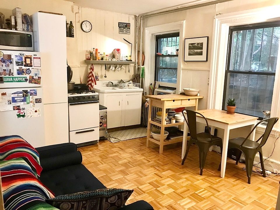 1st image of 58 Saint Johns Pl APT 2