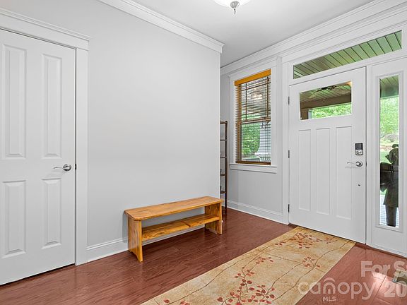 5th image of 316 Fennel Dun Cir
