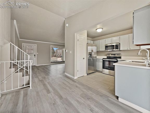 3rd image of 2525 Ogden Pl