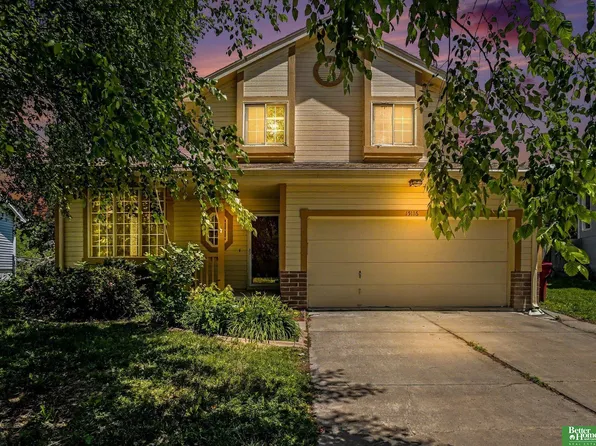 15116 Chalco Pointe Dr, Omaha, NE 68138