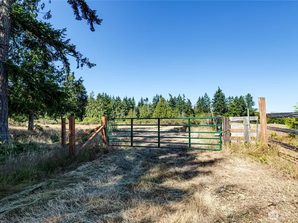 2222 S Bagley Creek Road, Port Angeles, WA 98362