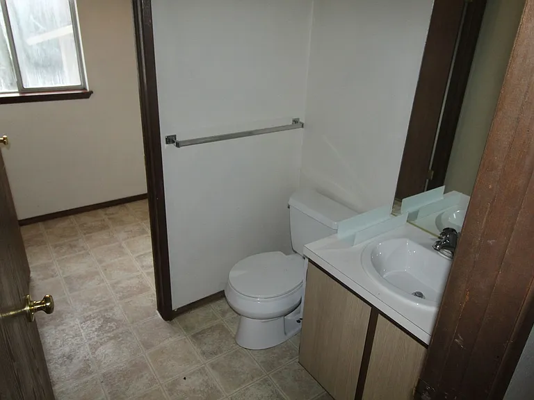 6806 N Hamilton St — Photo 9
