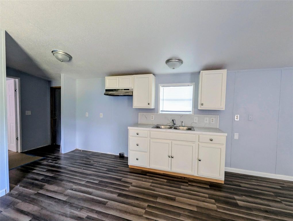 Apartment in Livingston - View 5