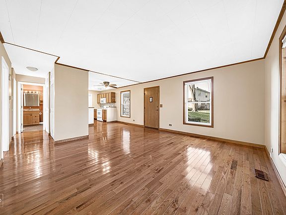 5th image of 336 Russet Way #336