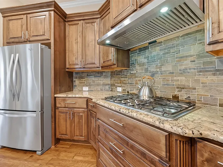 28423 Tall Juniper Hill Dr — Photo 19