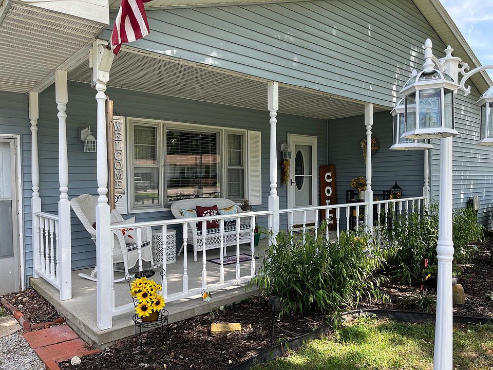 201 Fairview Dr Carmi, IL, 62821 Apartments for Rent Zillow