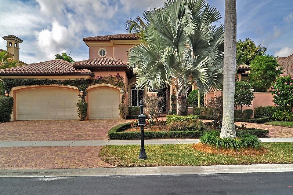 1st image of 15981 D Alene Dr
