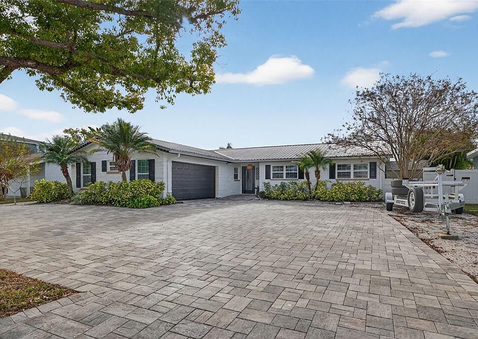1st image of 8718 PALISADES DRIVE