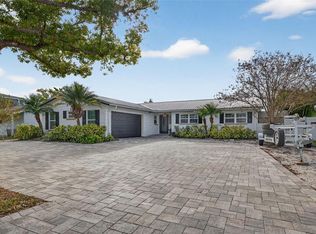 8718 Palisades Dr, Tampa, FL 33615