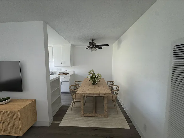 8619 Belford Ave #14 — Photo 3