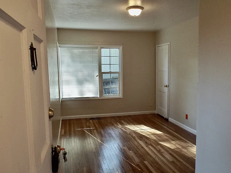 2123 Westfield Ave — Photo 23