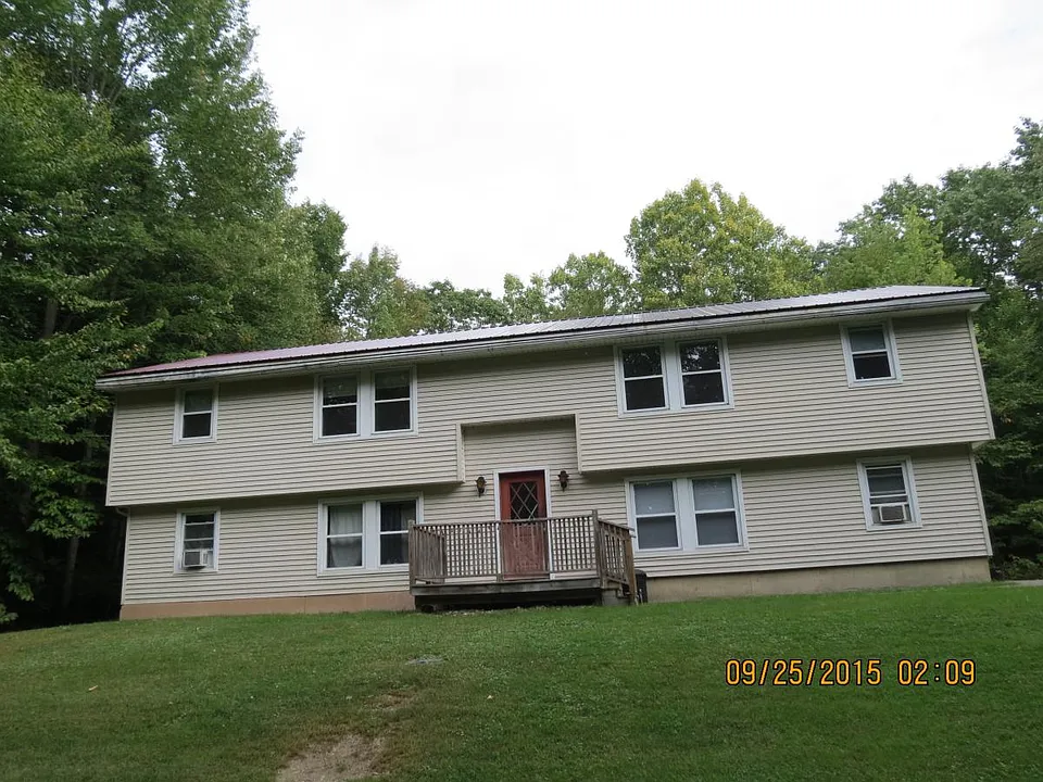EXTERIOR BUILDING