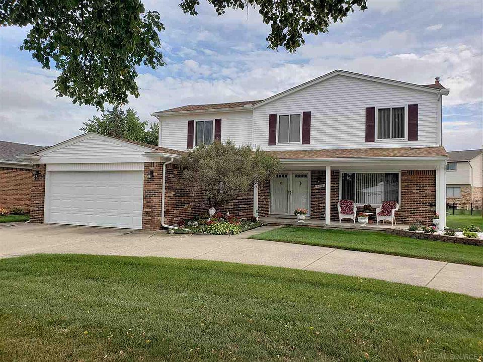 1st image of 14098 Lakeshore Dr