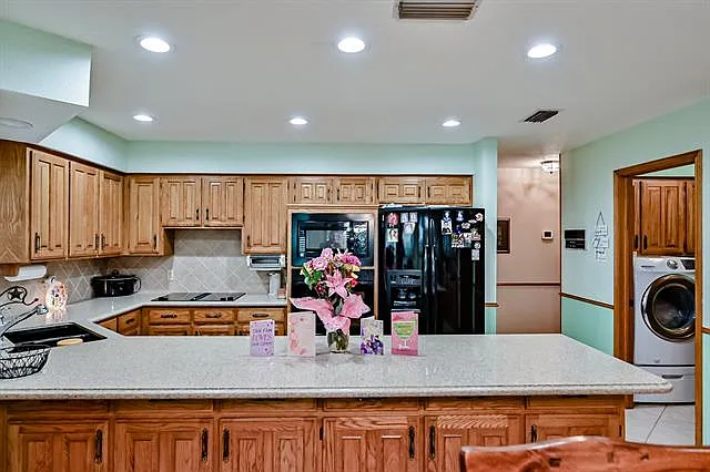 6340 Grauton Dr — Photo 96