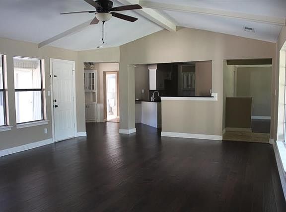 4th image of 2242 Woodcreek