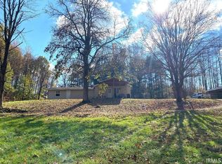 6495 N Shingle Mill Rd, Bloomfield, IN 47424