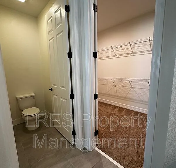 9220 Sea Pine Ave — Photo 24